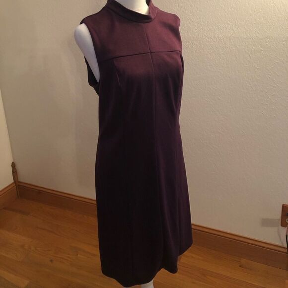 OC by OC plum colored knit dress - Picture 1 of 10